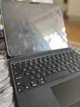 Ipad 13 air - klawiatura z touchpadem (ESR Rebound)