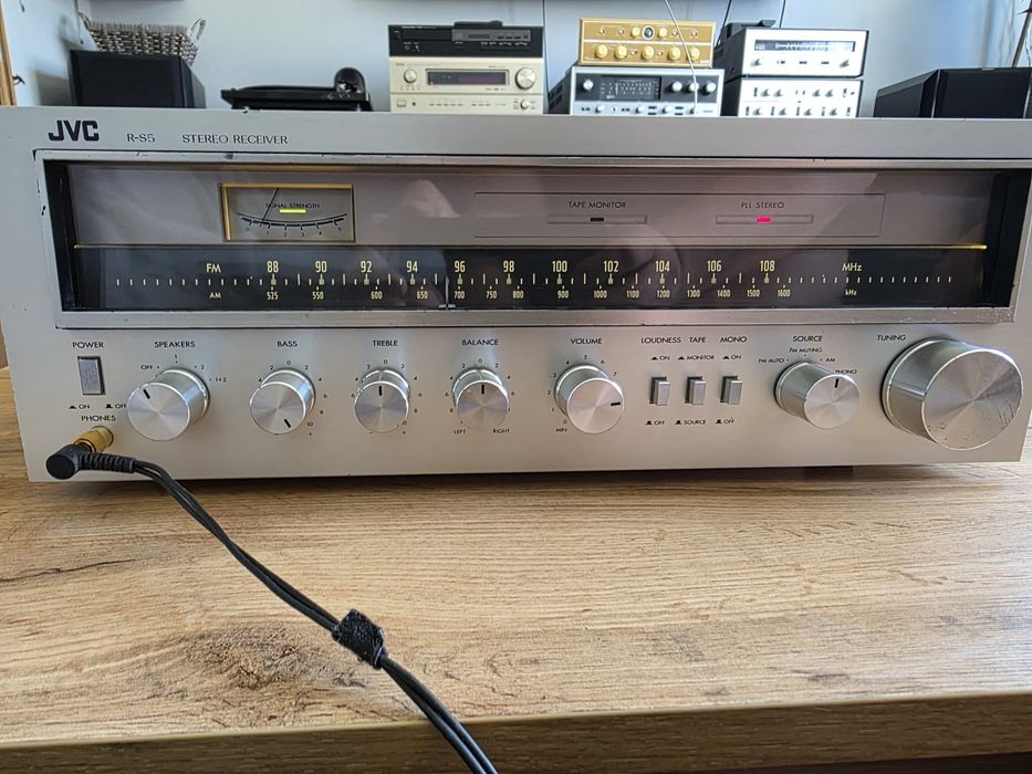 Amplituner JVC R-S5