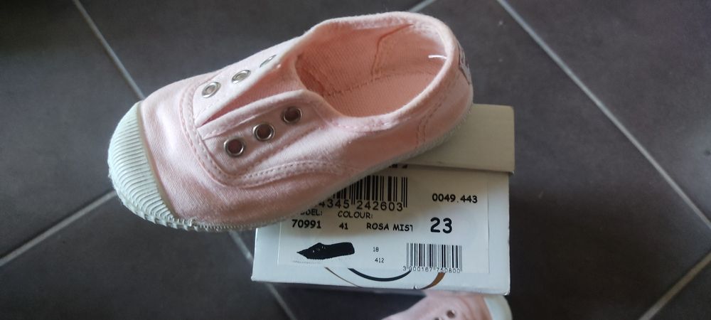 Sapatilhas pisamonas menina tamanho 23