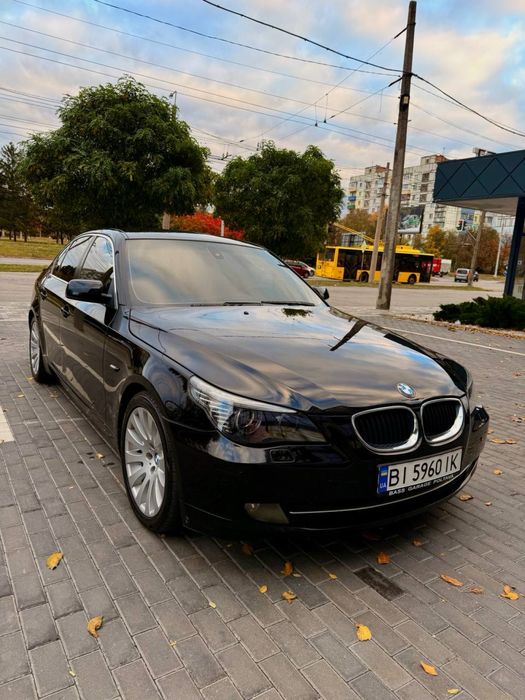 Продам BMW E60 520d
