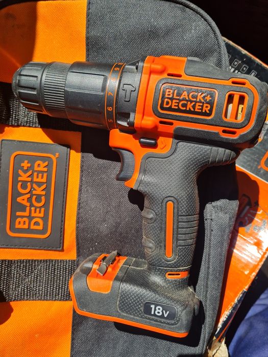 Wkrętarka Black Decker z udarem BCD700S