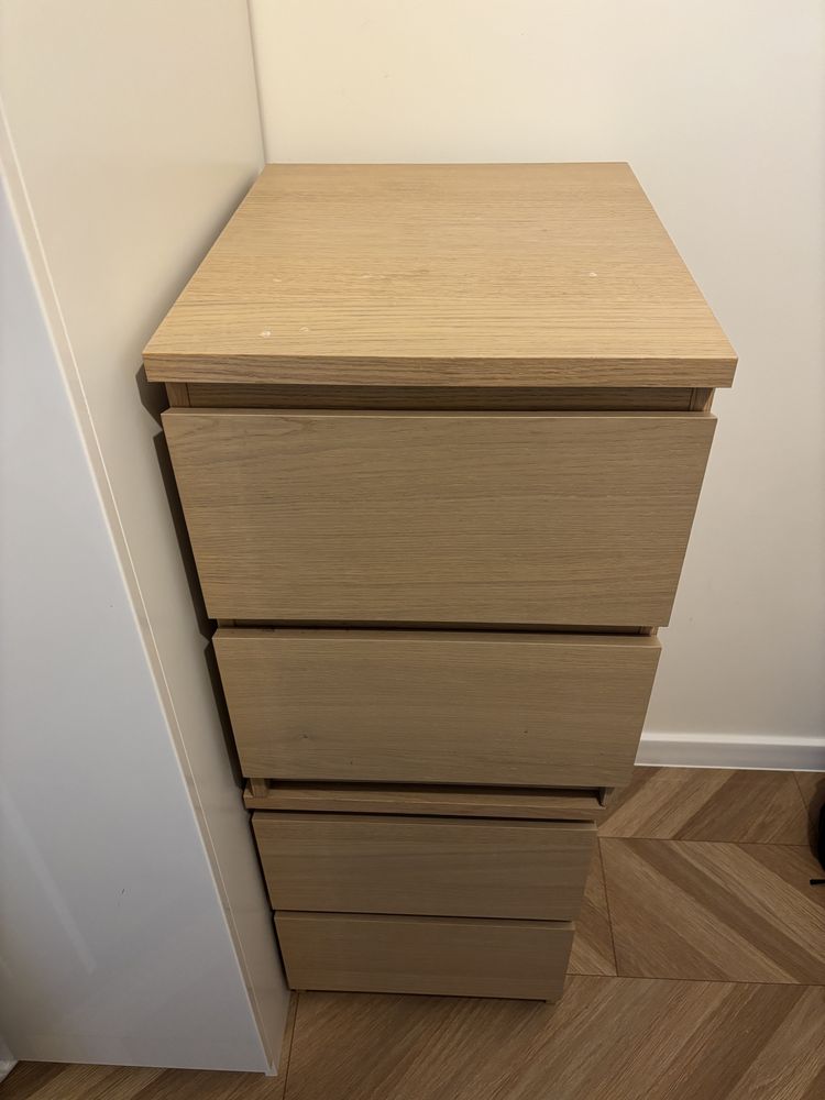 Szacka nocna ikea malm