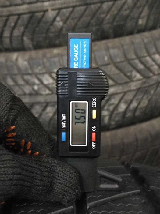 Шини резина зима 235/65 R16C Barum Snovanis 2 / Hankook RW06
