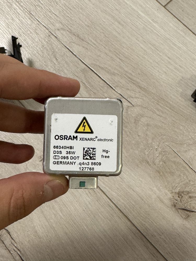 Продам лампочки OSRAM Xenarc D3S 35W