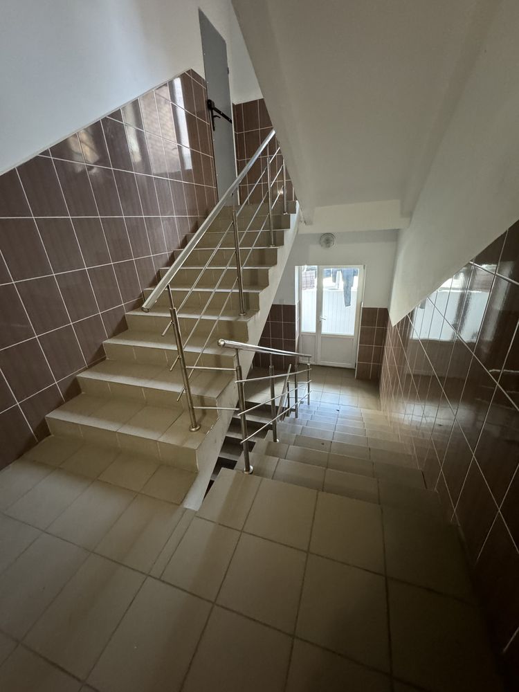 Продам двокімнатну квартиру Новобудова