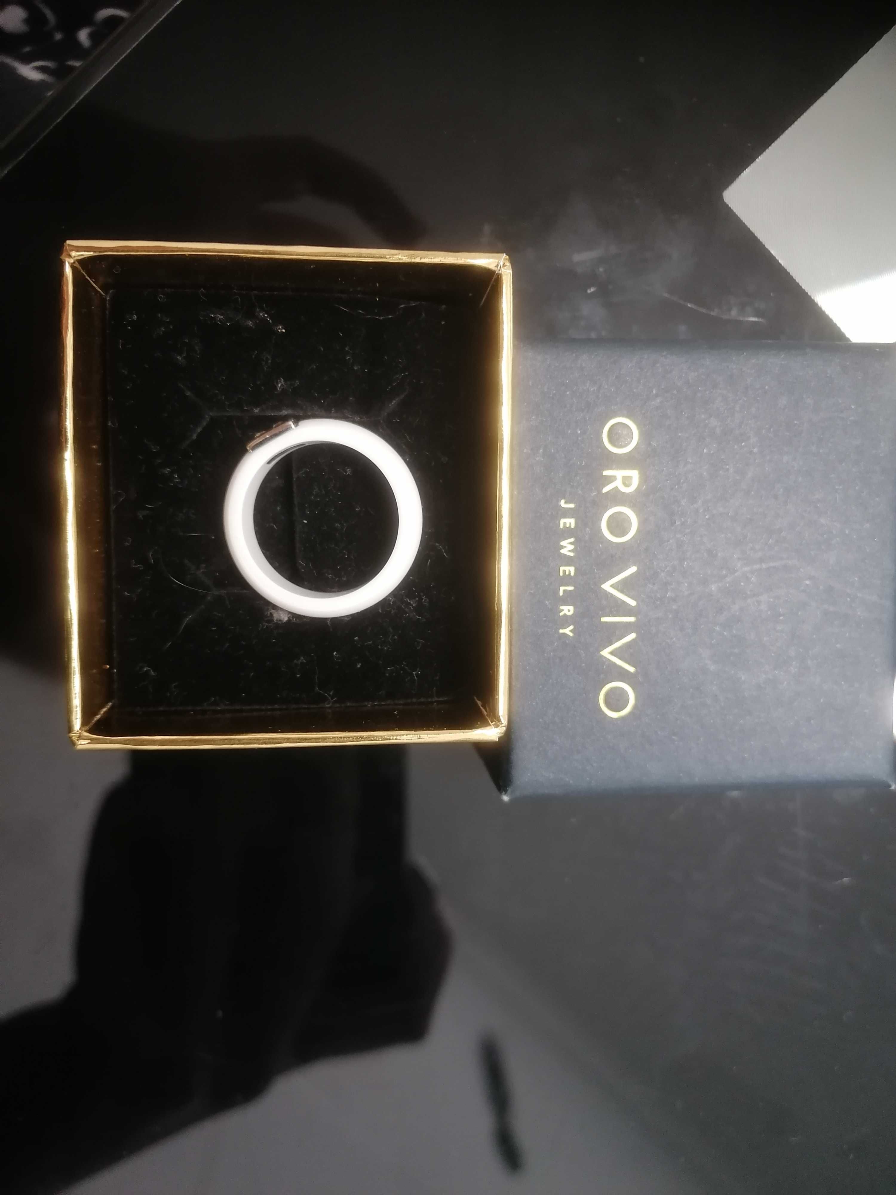 Anel cerâmica com diamantes Tam. 14