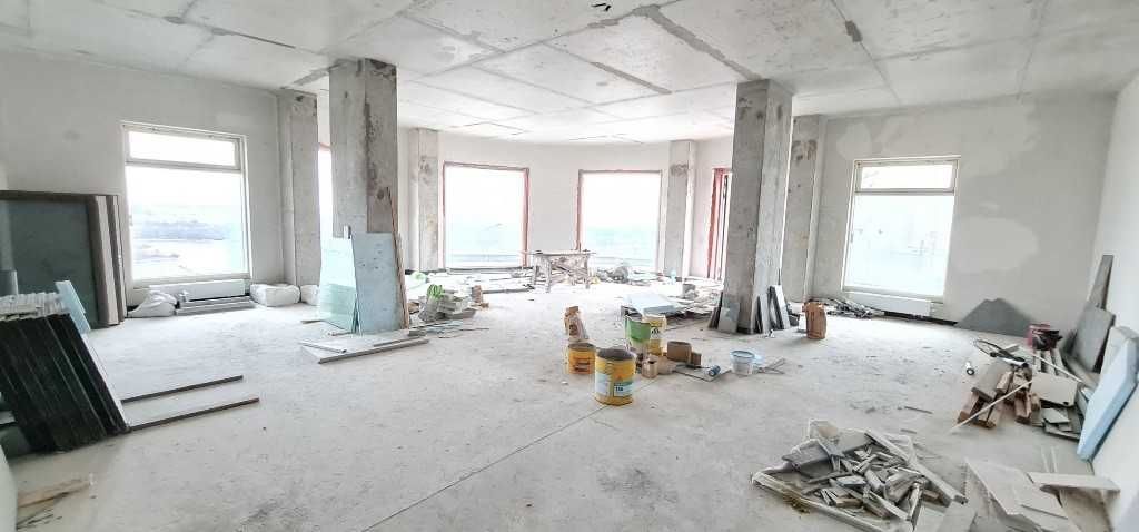 Продам (398м2)вид на Дніпро,квартира з терасою  на Мазепи 11б