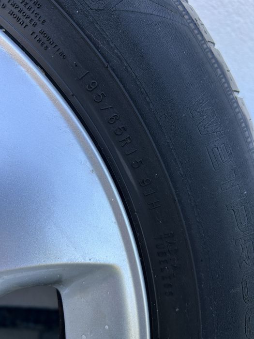 Alufelgi z oponami komplet 5 sztuk