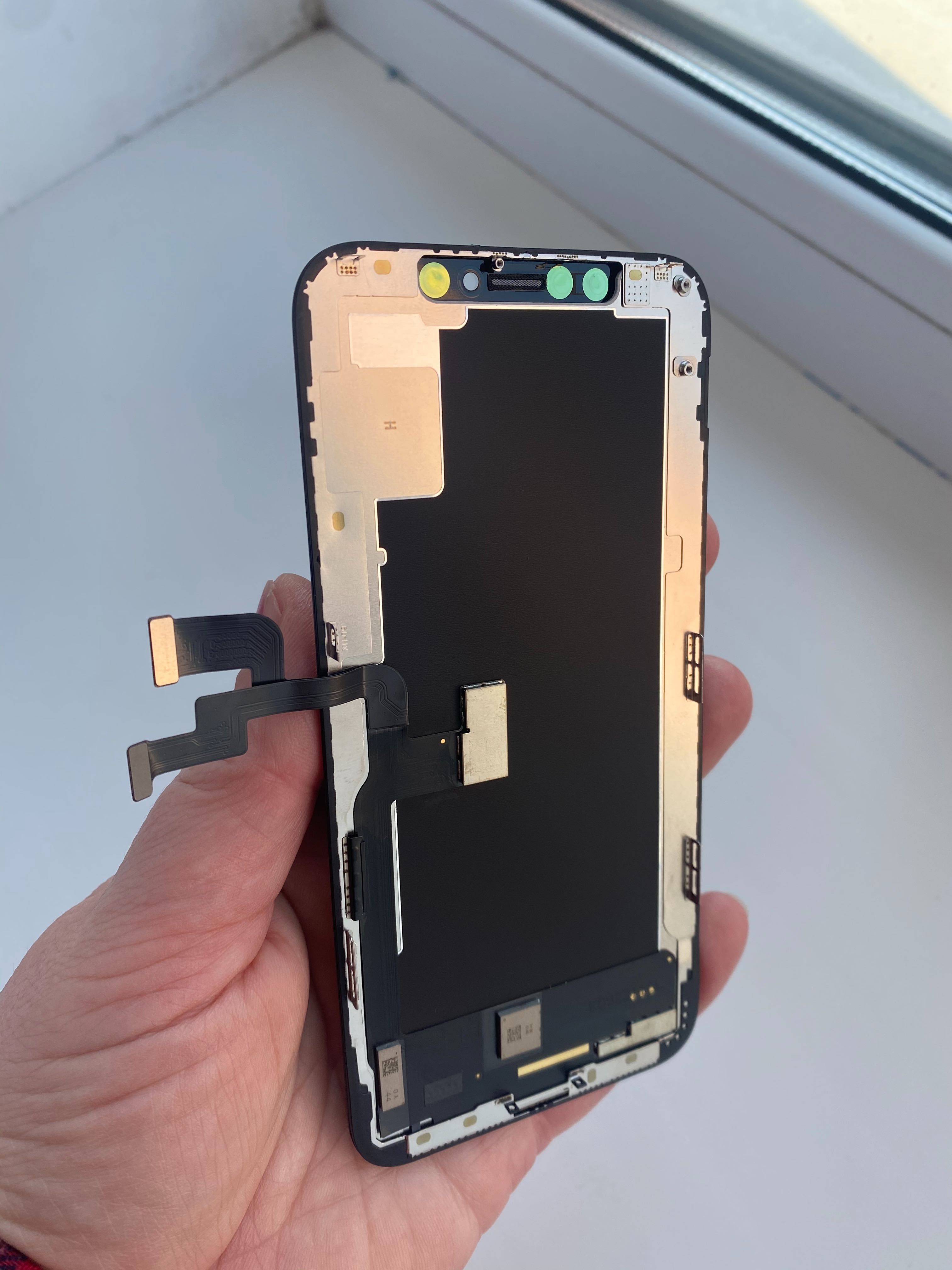 Екран на iPhone XS Дисплей на пошті дозволяємо перевірити