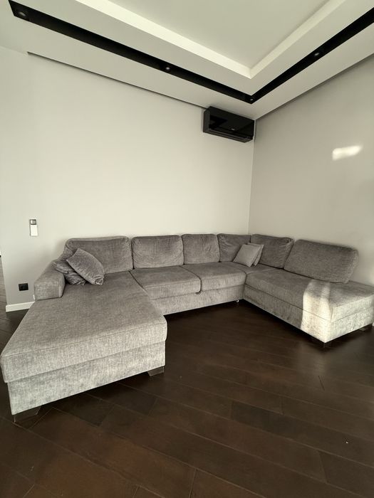 ТЕРМІНОВО Продається великий кутовий диван