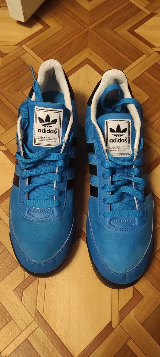 Продам почти новые кросовки Adidas Orion 46