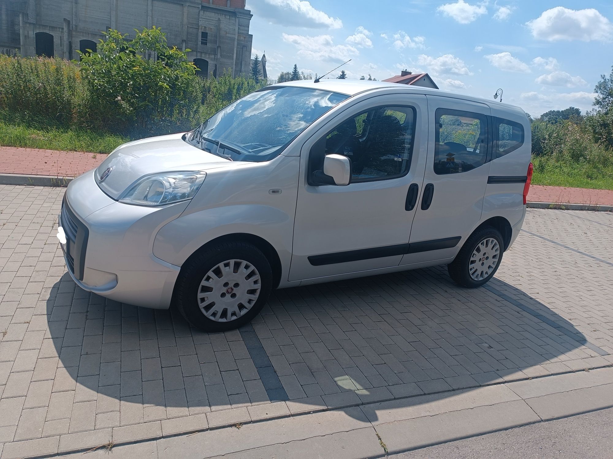 Fiat Qubo osobowy 1,3 Multijet 2016 rok stan bdb.Polecam.