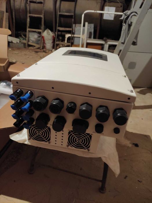 Гибридный инвертор Solis S6-EH1P8K-L PLUS