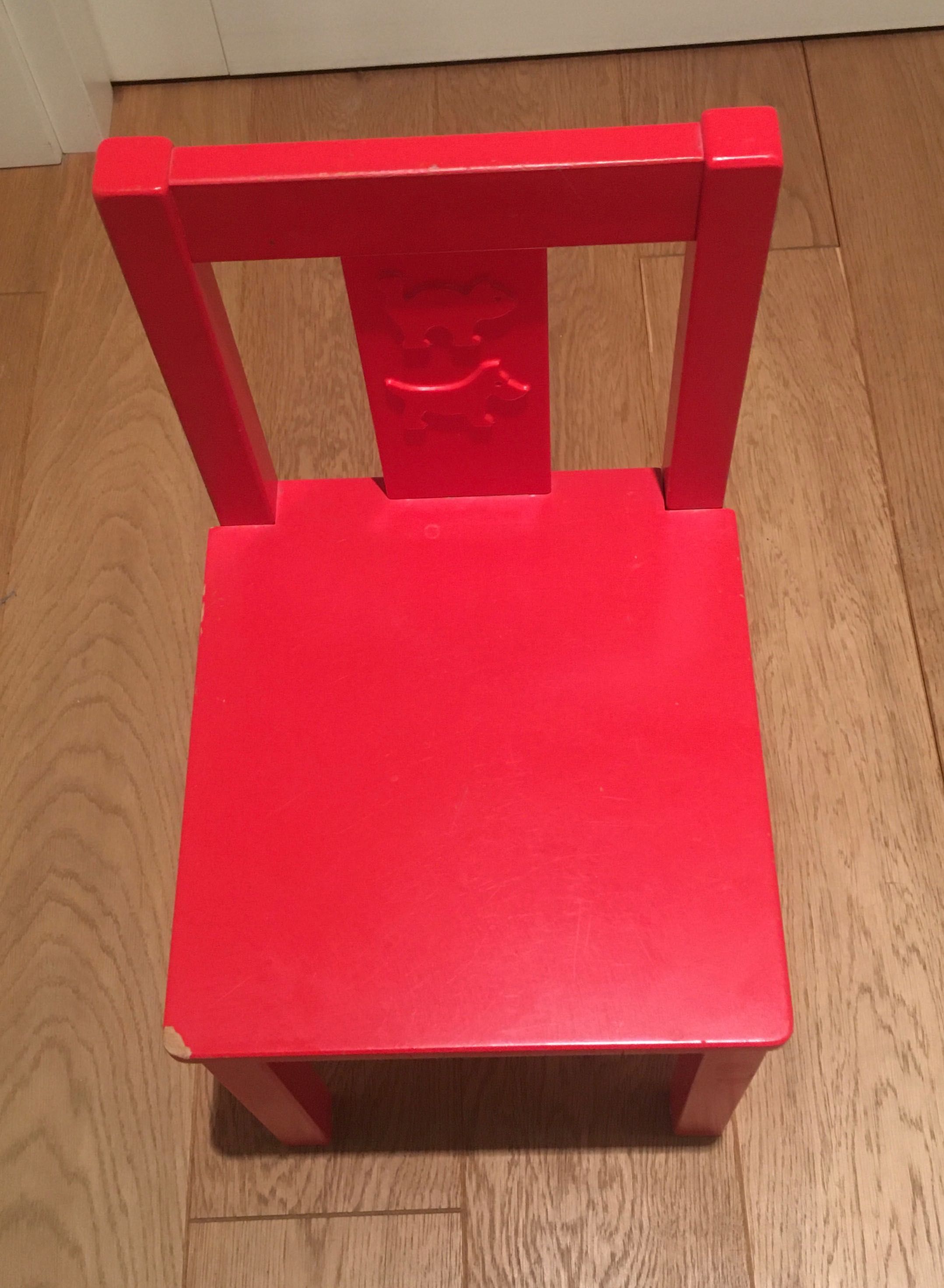 IKEA KRITTER  BIały stolik i czerwone krzesełko 20948, 15916