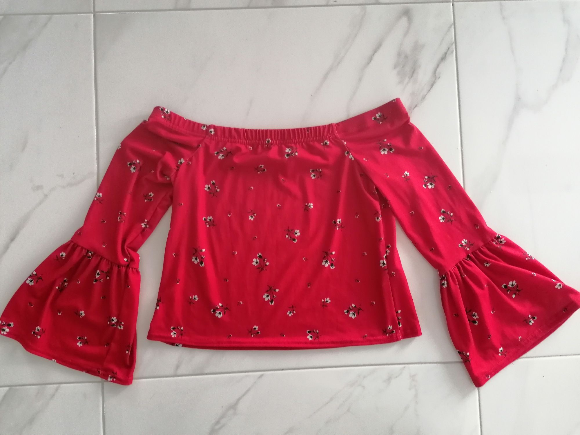 Braletka bluzeczka top czerwony szerokie rękawy New Look