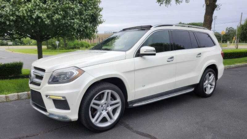2015 Mercedes-Benz GL-Class GL 550 4MATIC