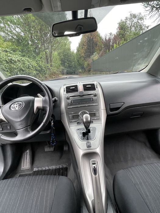 Toyota Auris 1.4 D4D Caixa Automática