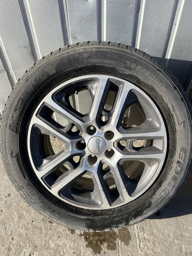 Колісні диски титани  Jeep Compass R17 5VN86TRMAB