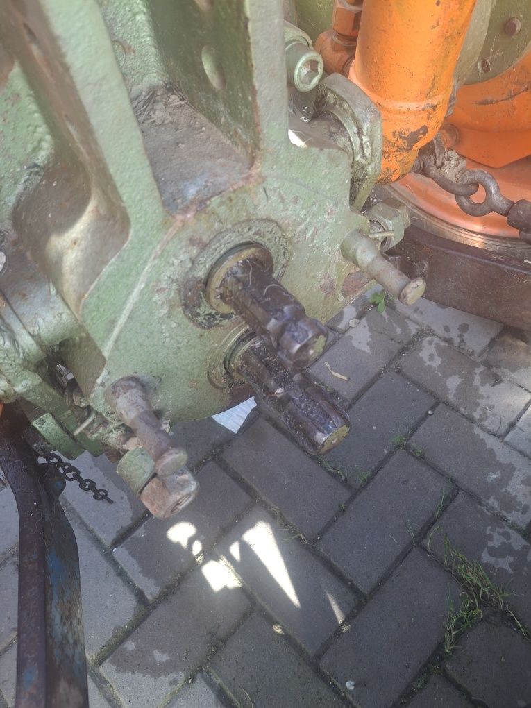 Trator Agria 8800