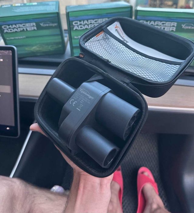 НОВА модель 300кВт Tesla GUWIEYG CCS2 адаптер перехідник для тесли