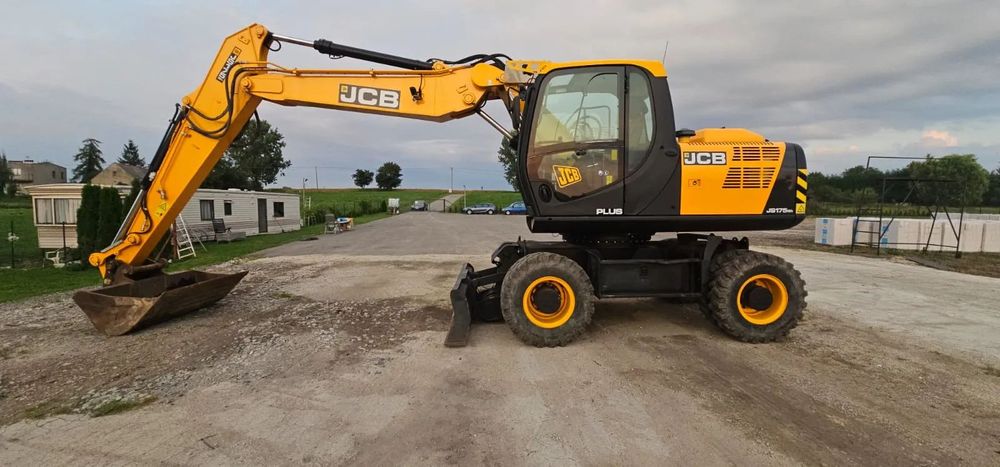 JCB JS 175W+  JCB JS 175W+ Cena  202 000 netto