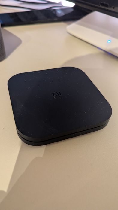 Telewizor LG 42" Full HD + Xiaomi Box (Android TV)