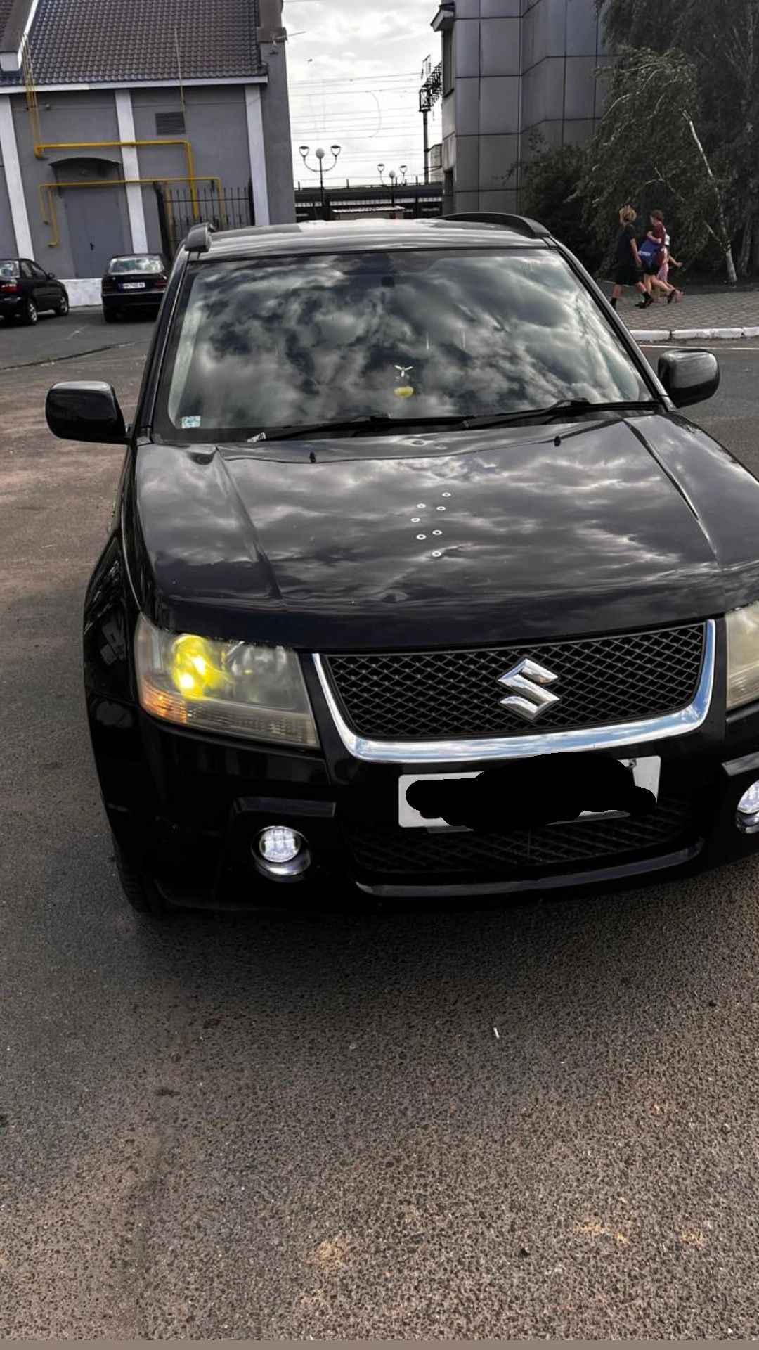 Продам машину Suzuki Grand Vitara