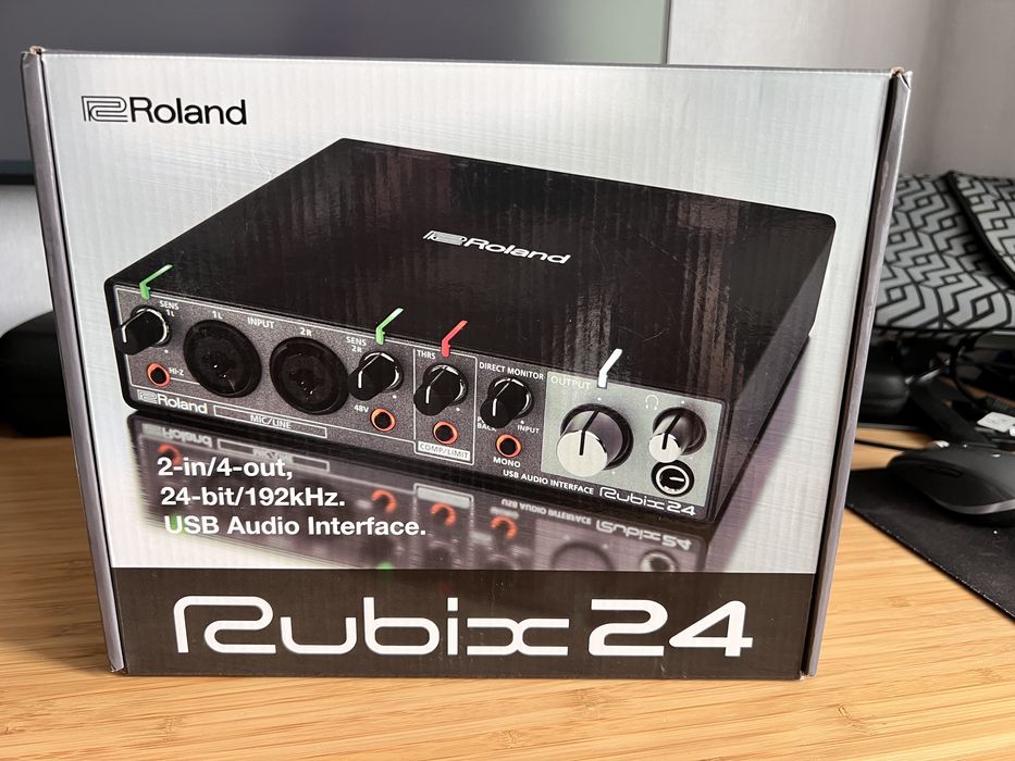 Roland rubix 24 аудіо інтерфейс