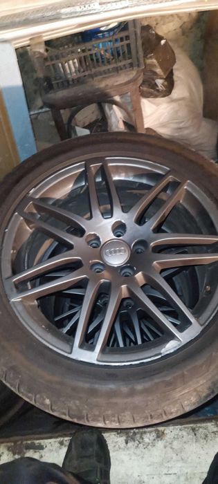 Диски Audi R18 5*112 8J ET 43. 245/50 R18