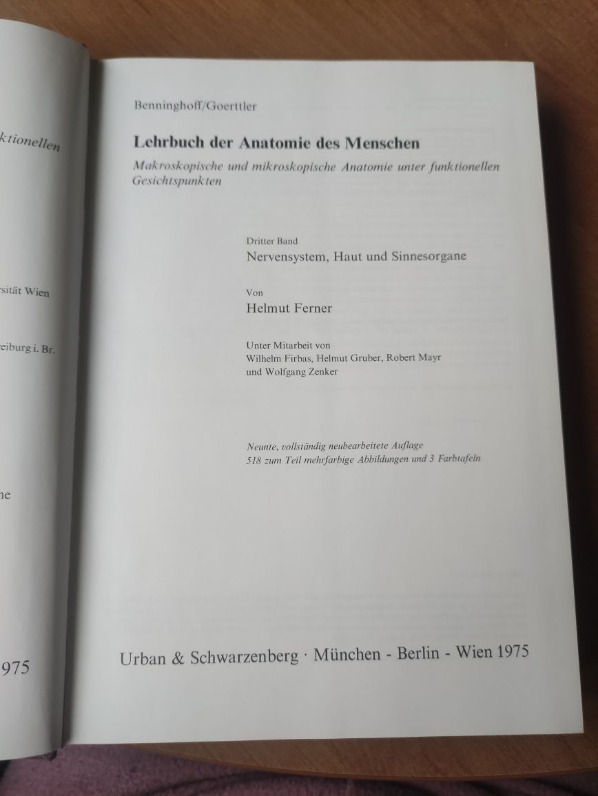 ,, Podręcznik anatomii człowieka " w języku niemieckim 1975