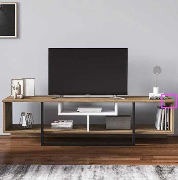 Móvel de TV -  SKLUM em três cores (madeira, branco, preto)