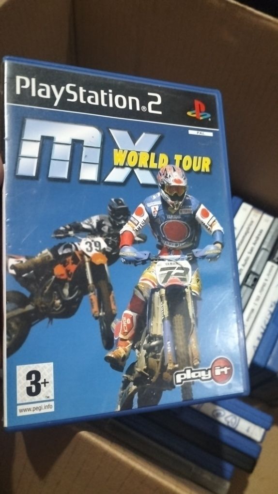 Vendo jogos da play 2