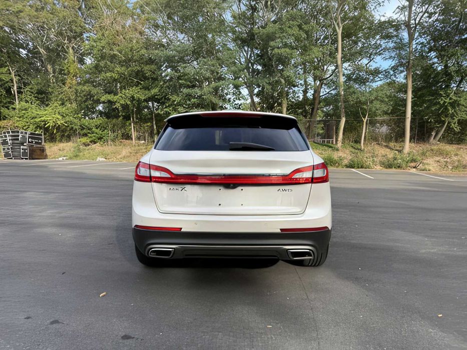 Lincoln MKX      2016