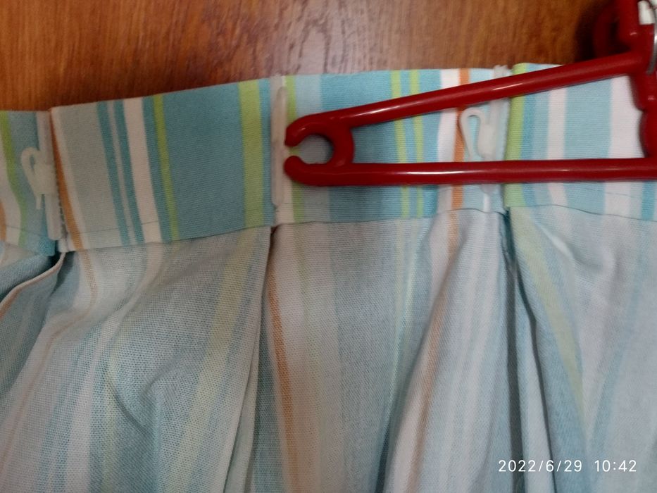 Продам плотные шторы