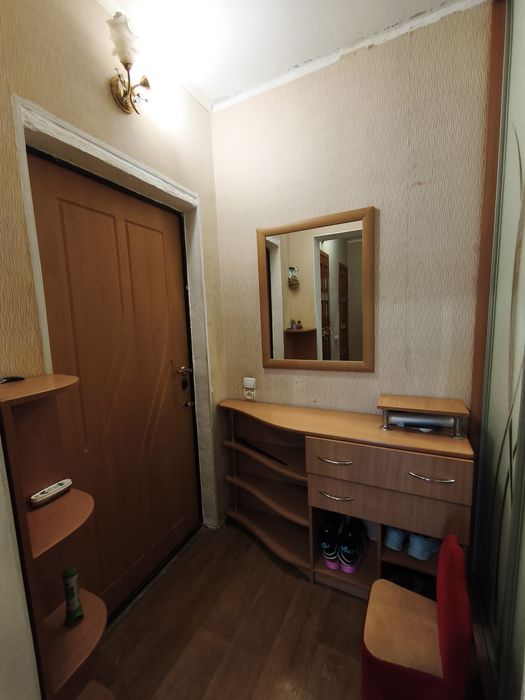 3-к з газовим автономним опаленням, меблями та технікою! Лівий берег