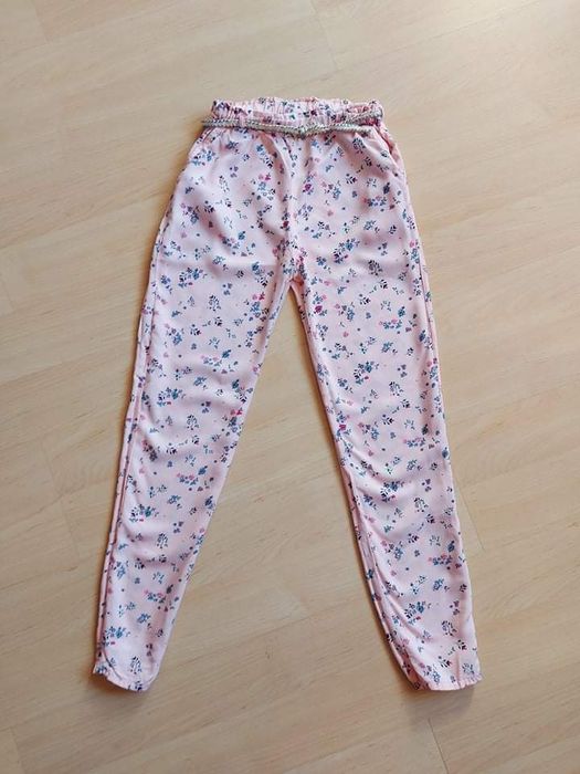 Spodnie dla dziewczynki różowe kwiatki r. 152, 11 lat, TAO