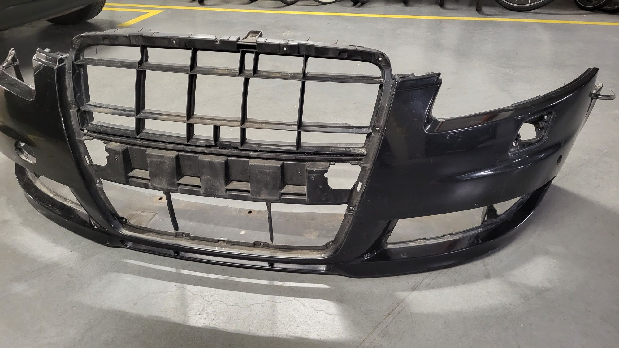 Zderzak przedni A6 C6 przedlift S line oryginał LZ9Y pdc uchwyty d