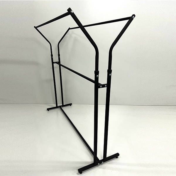 Стойка для одежды