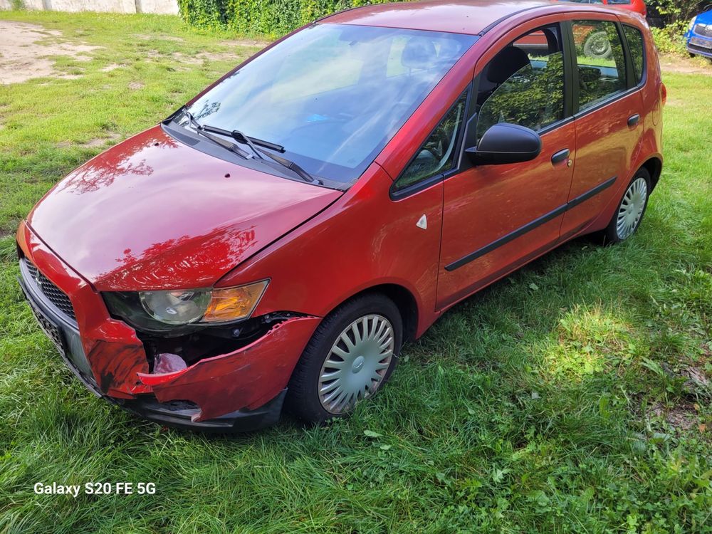 Colt 2008 poj 1.1 przeb 111 tys 5d klimatyzacja