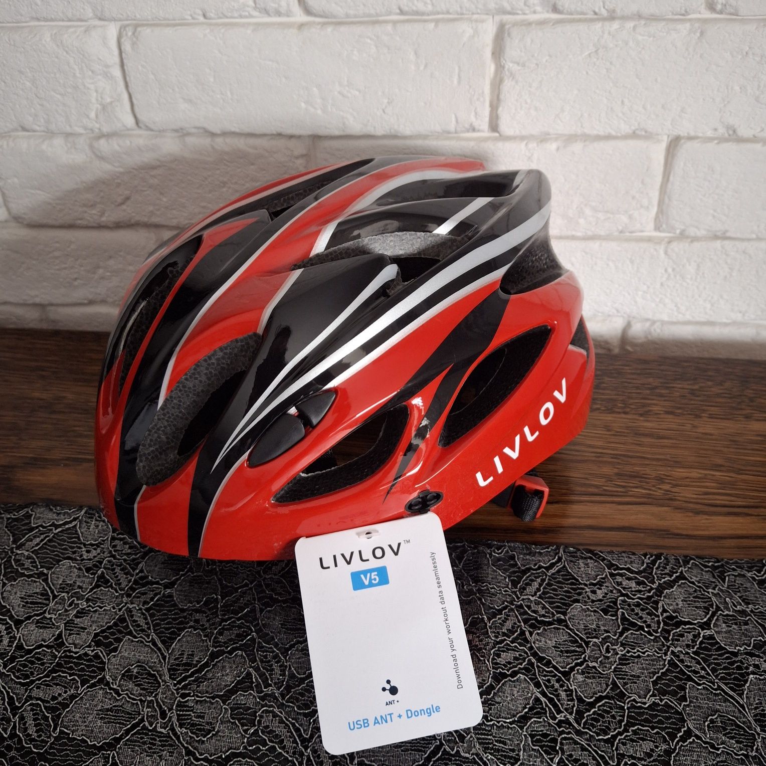 Kask rowerowy czerwony
