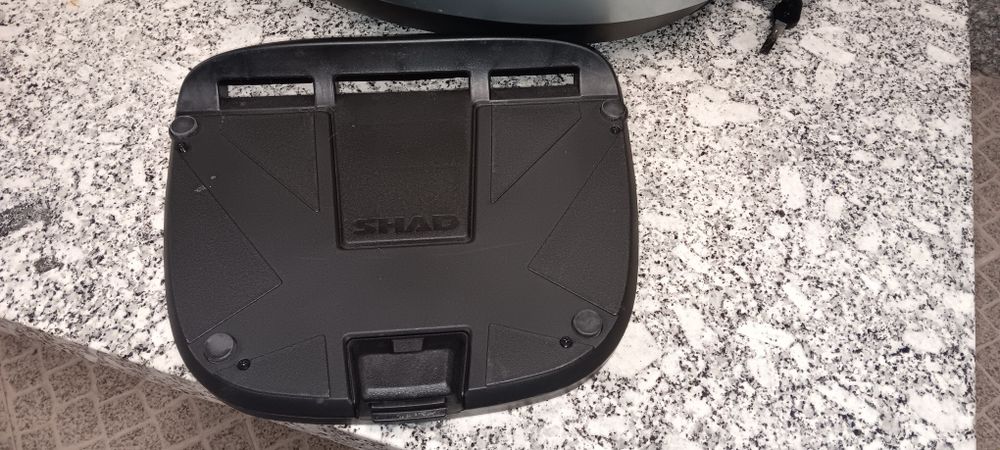 Top case chad 48 litros em bom estado