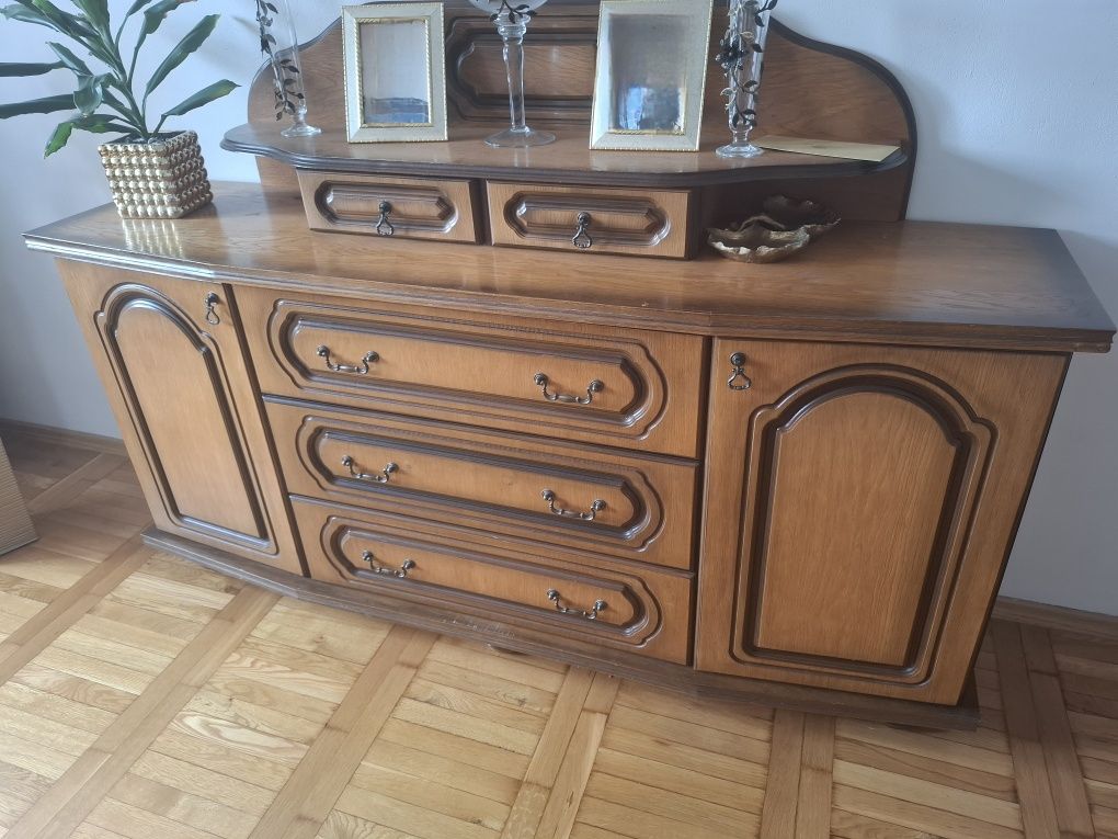 Zestaw stylowych mebli
