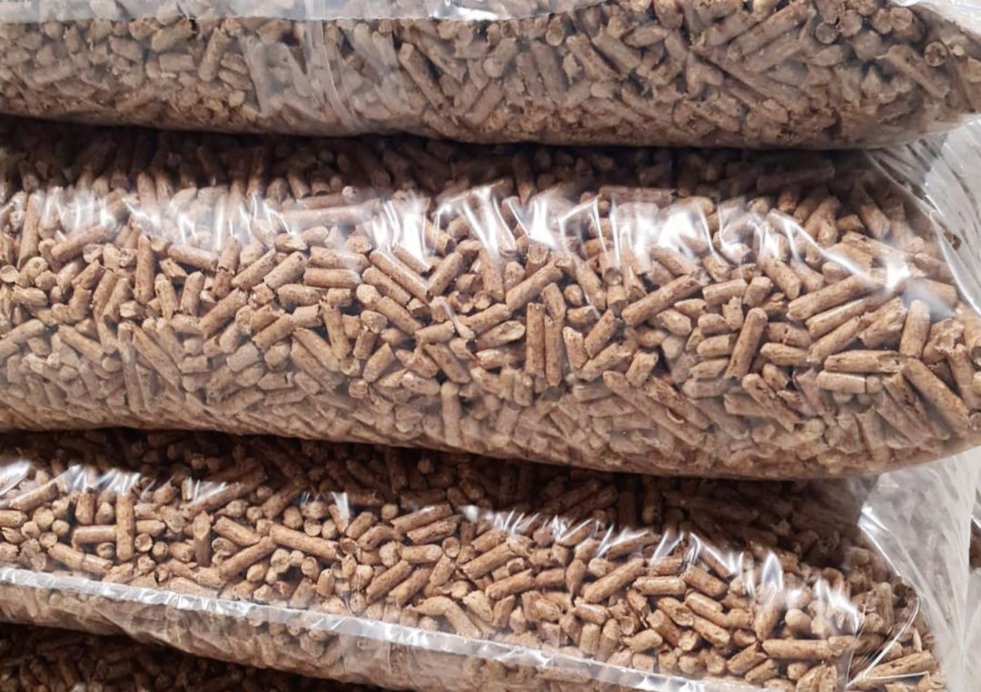 Pellet Sosnowo Dębowy 6 i 8mm kl. A1 workowany Bigbag drzewny pelet