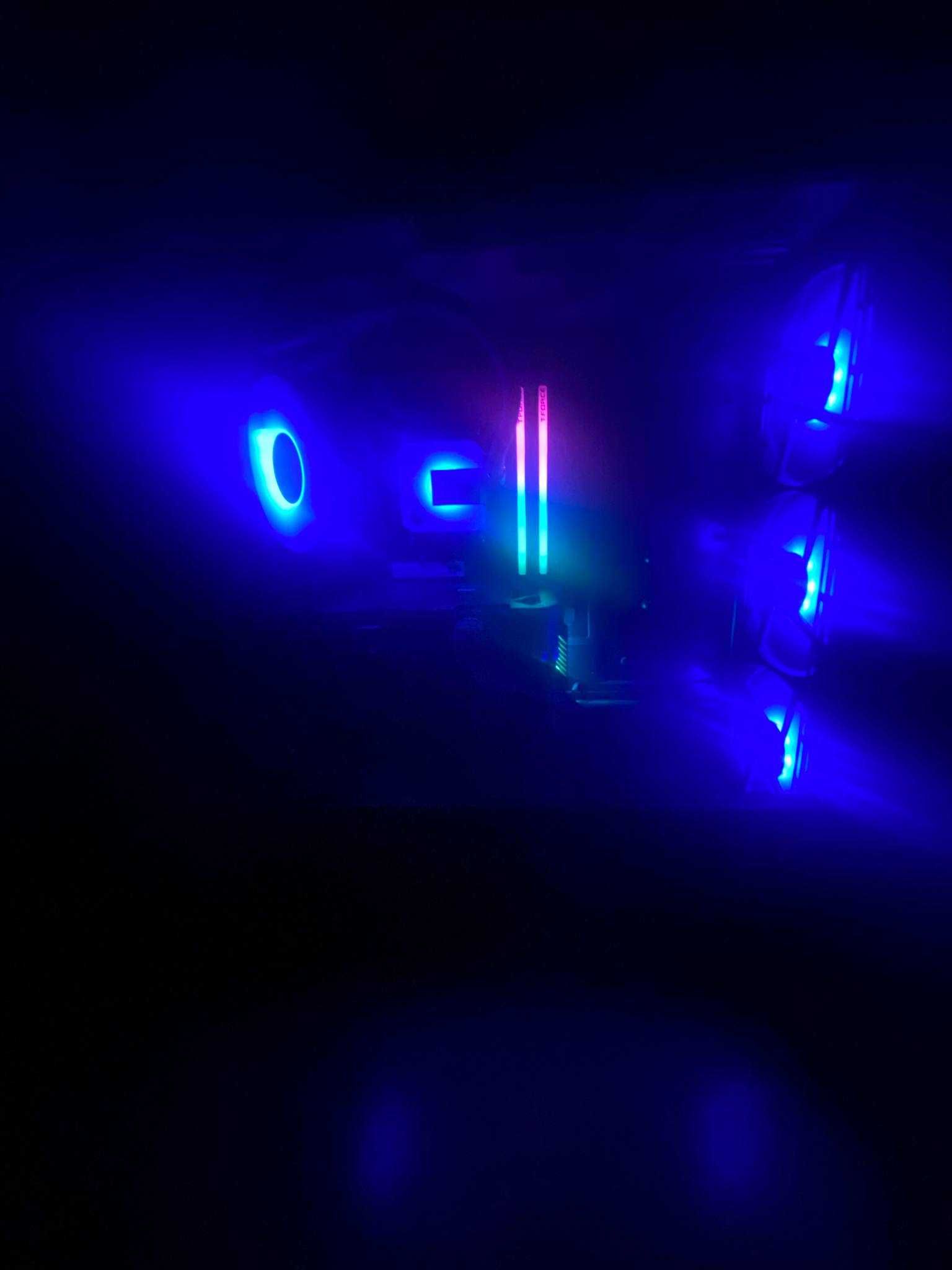 PC GAMING RTX 4070 SUPER RYZEN 7 5700X3D 32GB RAM 1TB SSD (Garantia)