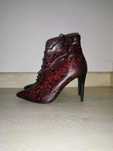Botki damskie na szpilce New Look czerwona panterka 37