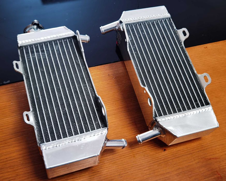 Radiadores Honda CRF250R e CRF250X anos 2004/2009 Alumínio Performance