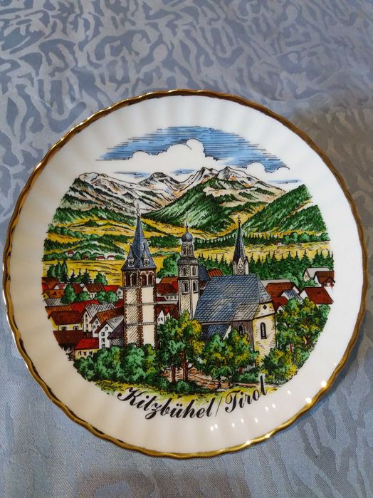 Тарелки коллекционные, декоративные, на стену. Германия.