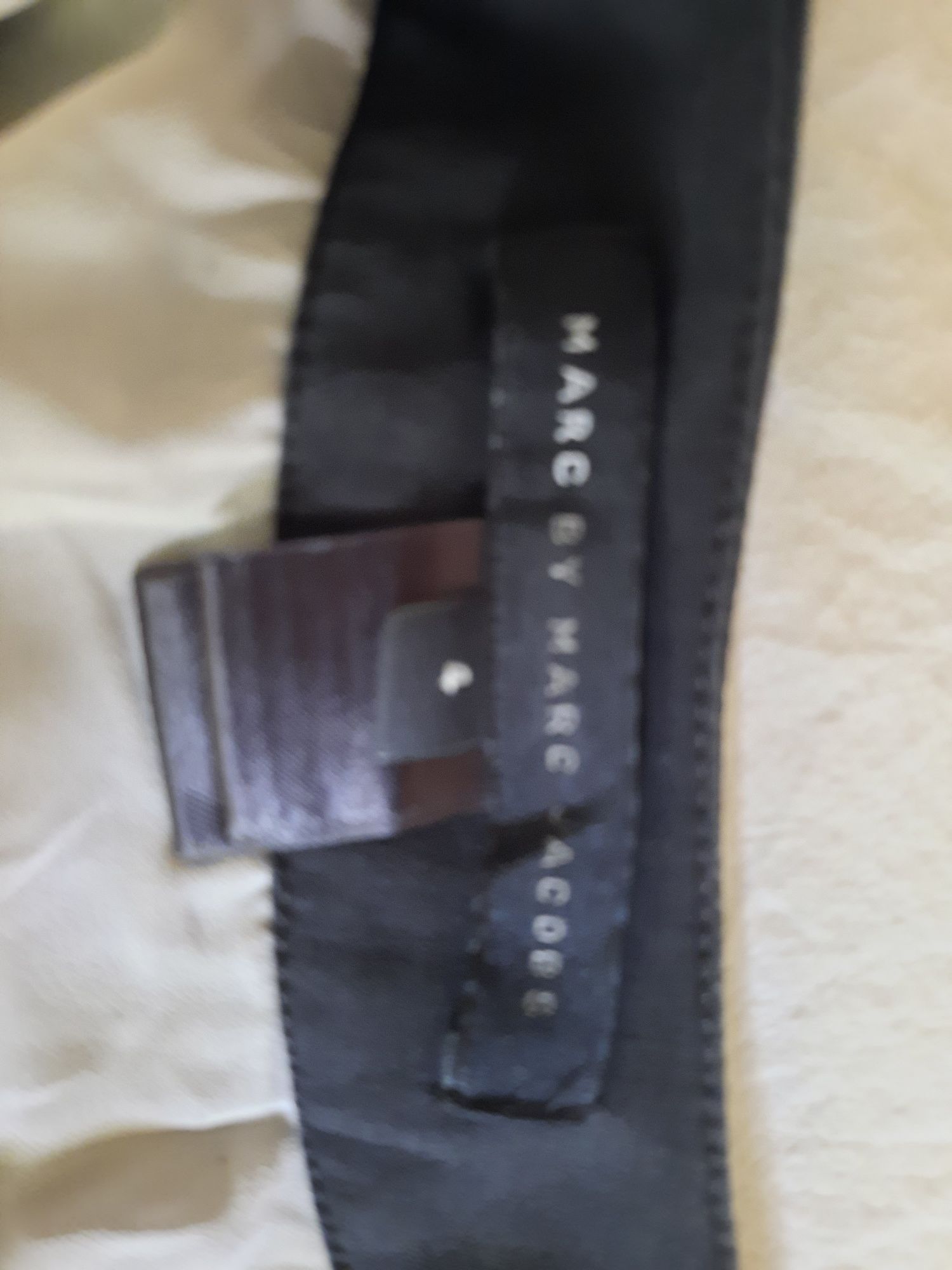 Sukienka jedwabna Marc By Marc Jacobs