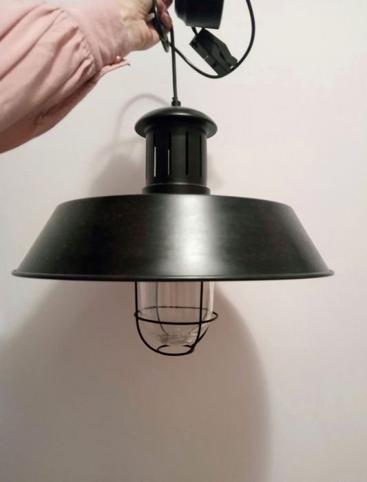 Lampa sufitowa GoodHome Genly czarna metalowa