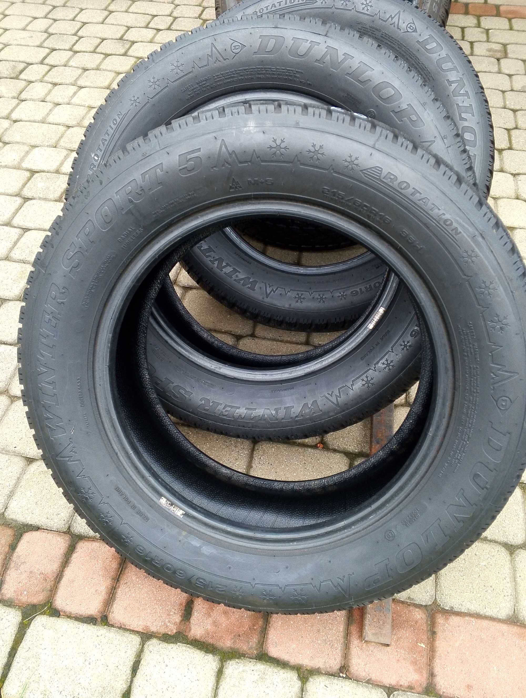 opony jak NOWE 4 szt. 215/60/16  Dunlop Winter Sport 5 , 2023 rok